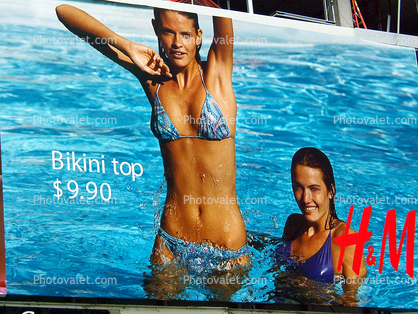 sex in advertising, sexy, billboard