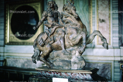 Equestrian Sculpture, horse