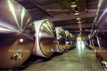 Fermentation Tanks, Aluminum Aging barrels, Metal, Aluminum Barrels, Fermenting