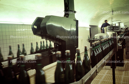 Wine bottling, Rhiems, France