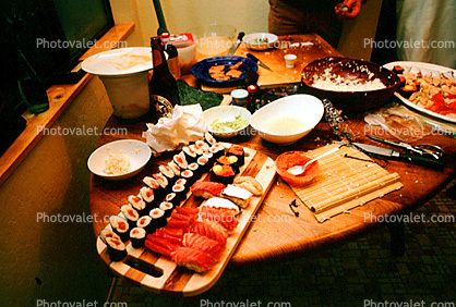 Sushi, Sashimi, Platters, Finger Food, Buffet