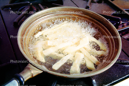 French Fries Cooking, Hot Oil, Frying Pan, Stove, deep-fried