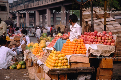 Orange, apples, Mumbai