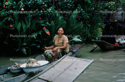 Woman, Smiles, Boats, River, Vegetables, Bangkok, Thailand