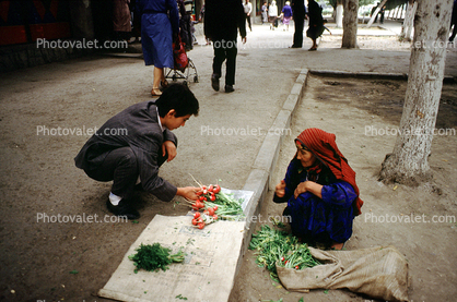 Radish, Woman, Man, Vegetables, Curb, Sidewalk, Tashkent, Uzbekistan