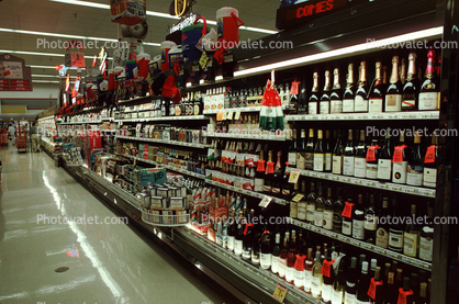 Liquor, Bottles, Hard Liquor, Grocery Aisle, Supermarket, racks full of bottles, Supermarket Aisles