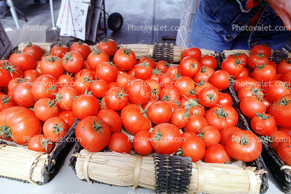 Vine Tomatoes, Farmers Market
