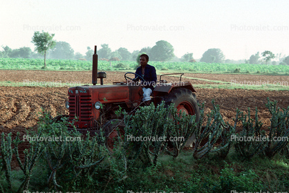 Tractor, Mechanized Farming
