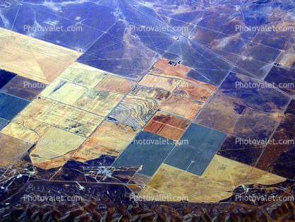 over the Central Valley, near Fresno, patchwork, checkerboard patterns, farmfields