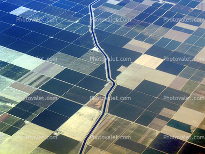 over the Central Valley, near Fresno, Aqueduct, Central California, patchwork, checkerboard patterns, farmfields