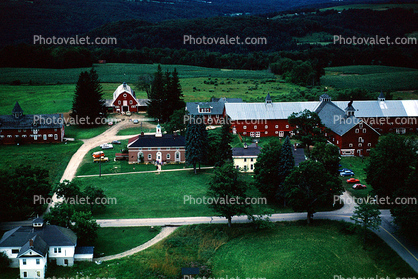 Burklyn Farm, Burke, Vermont, Barn