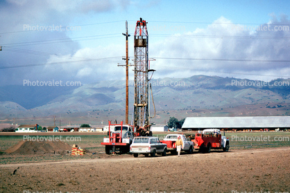 Drilling for Water, Derrick