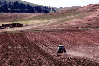 Harrow Disc Plow, Tractor and Plow, Plowing, Fields, Dirt, soil