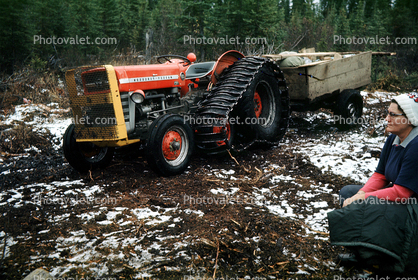 Tractor in the Snow, dirt, soil
