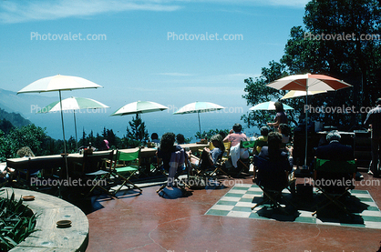 Nepenthe Restaurant, view, coast, parasol, Big Sur, Pacific Ocean, 11 June 1984