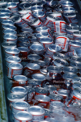 Cold Beer, Aluminum Cans