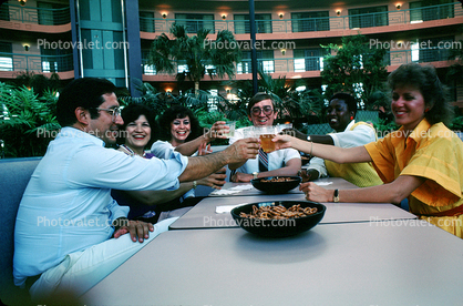 Women, Men, Drink Toast, Hotel Restaurant, 31 July 1985