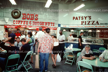 Bob's Coffee & Doughnuts, Patsy's Pizza