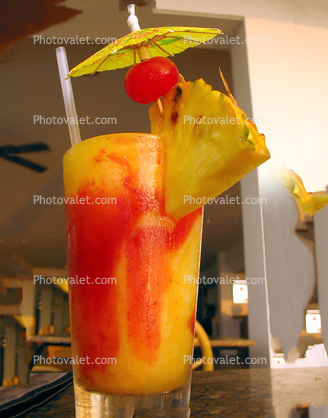 Pineapple Smoothie, Fruit Drink, umbrella, full glass
