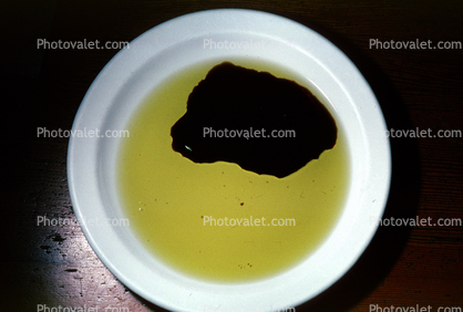 Oil and Vinegar, Round, Circle, Circular, Plate