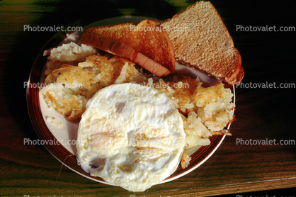 eggs, toast, hash browns, bread, carbs, protein, potatoes, Breakfast