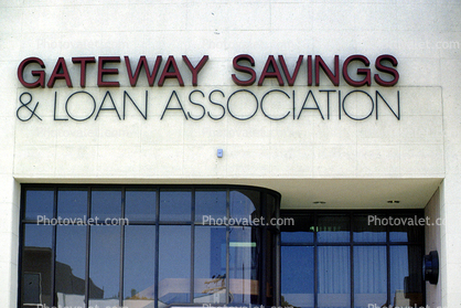 Gateway Savings & Loan Association Building