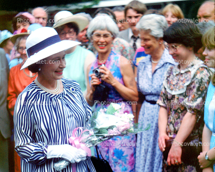 Queen Elizabeth, flowers, hat, women
