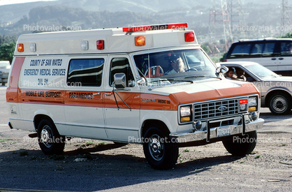 Ambulance, flashing lights, US Highway 101, South San Francisco