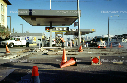 Shell Gas Station, 16th and Potrero Streets, San Francisco