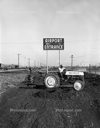 Auger Drill, Henry C. Soto & Co., Landscape Contractors, Tractor, Dirt, Soil