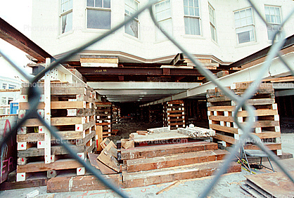 earthquake damaged building, repair, reconstruction, Marina District, Loma Prieta Earthquake, 1989, 1980s, MRO