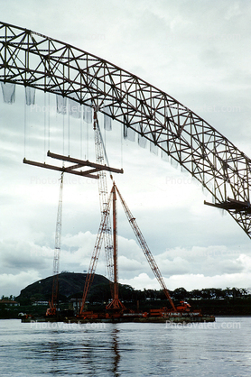 Arch Bridge, Barge Crane, tripod, truss, Panama