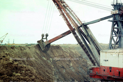 Big Dipper, Excavating Shovel Crane, Excavator, Truax Coal Company, Mining Shovel, Digger
