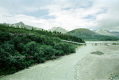 Delta River, Mountains, Alaska Pipeline