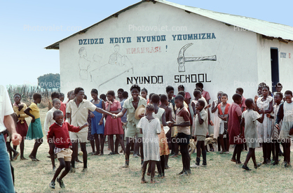 Schoolchildren, Girls, Boys, gathering, crowd, Schoolyard, Nyundo School, Madzongwe