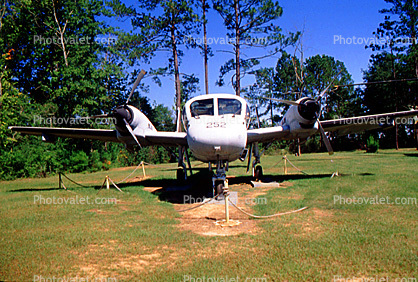 Grumman OV-1 Mohawk, Camp Shelby, Mississippi, head-on