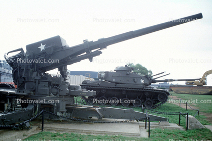 120 mm antiaircraft gun M1A1