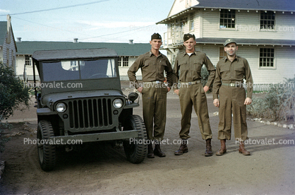 Jeep head-on, soldiers, uniforms, boots, barracks