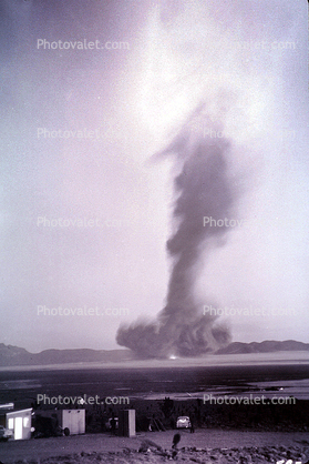 Nuclear Bomb Desert Test Site, Nevada, cold war, detonation