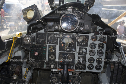 F-86 cockpit