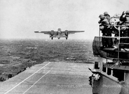 Doolittle Raiders, taking of on first flight to Tokyo, bombing mission, USS Hornet, WWII, WW2