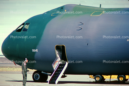 0645, Lockheed C-141A StarLifter, NAS Moffett Field (Federal Airfield), Mountain View, California