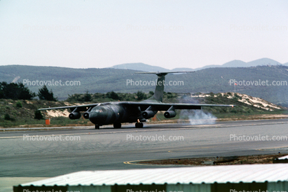 Lockheed C-141A StarLifter, Monterey Airport, California, United States Air Force, USAF
