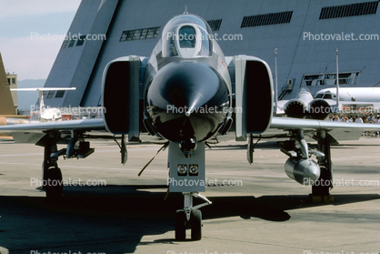 Moffett Field, McDonnell Douglas F-4 Phantom, head-on, head-on
