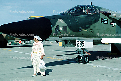 289, General Dynamics F-111 Raven, Moffett Field