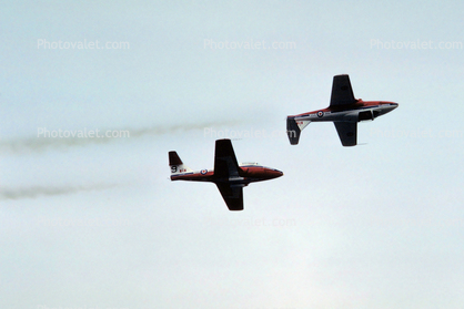 Smoke Trails, Canadian Snowbirds, formation flight, flying Airborne