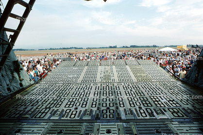 Cargo Ramp, crowds, Lockheed C-5 Galaxy, Abbotsford Airport