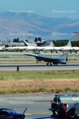 LF 443, Lockheed F-16, Moffett Field