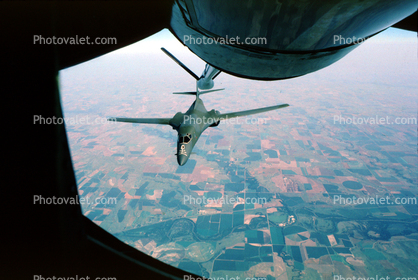 Rockwell B-1 Bomber, Refueling, flight, flying Airborne