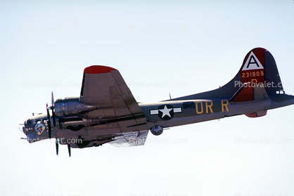B-17G Nine-O-Nine, 31909